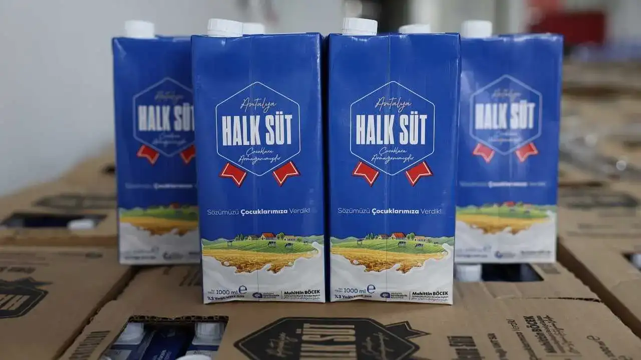 Antalya’da 773 Bin Litre Süt Kapılara Kadar Ulaştı! 2